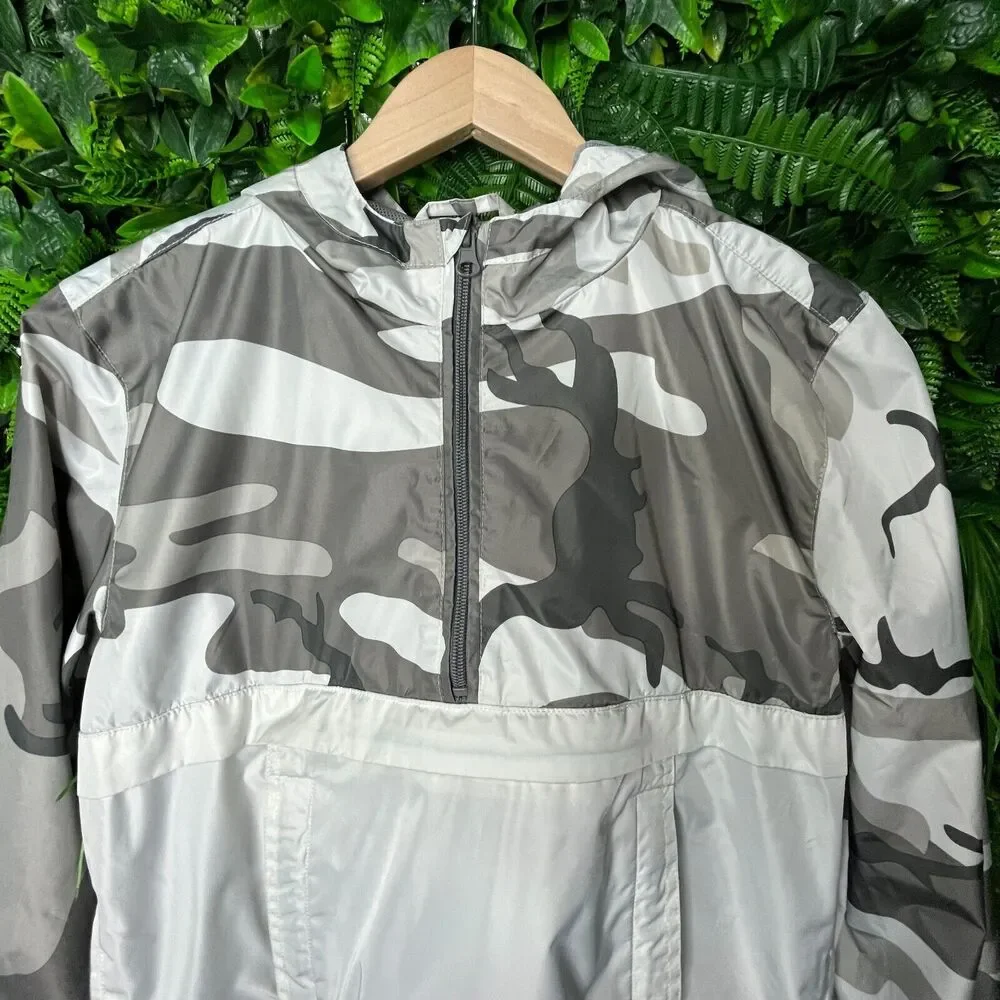 Jordan‎ Craig Jacket Boys 12 Gray Camouflage Hooded Zip Legacy Edition 0241